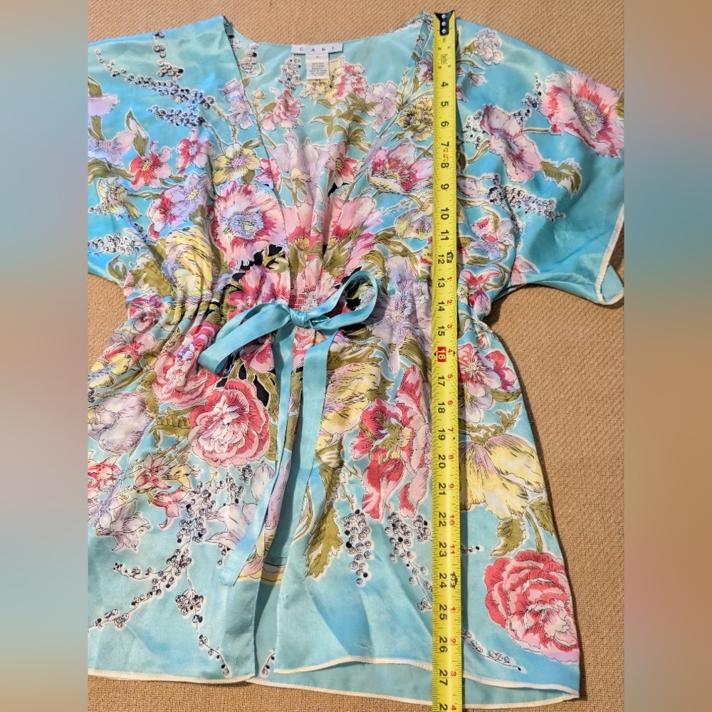 Cabi Silk Blue Pink Floral Patterned Kimono Style Shirt - Picture 14 of 16